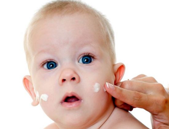 Ingrijirea pielii copilului Haine pentru nou nascuti  Cele mai importante reguli